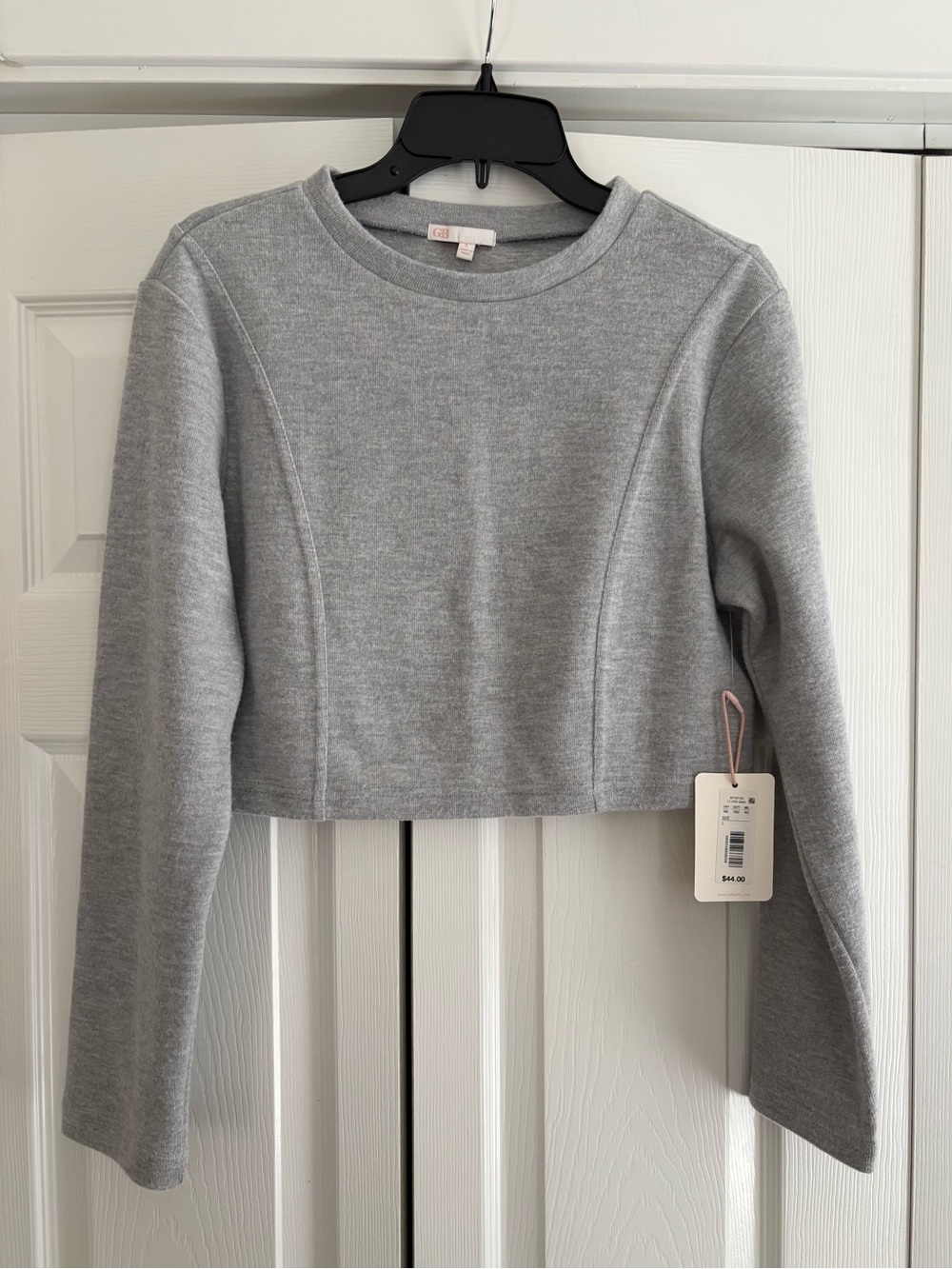 GB Girls Cropped Gray Sweatshirt. Size L. NWT